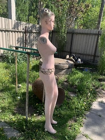 желе: Манекен Взрослый женский, Материал: Пластик, Б/у — 2