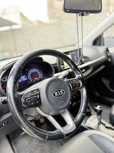 машина багажник: Kia Morning: 2019 г., 1 л, Автомат, Бензин, Хэтчбэк — 10