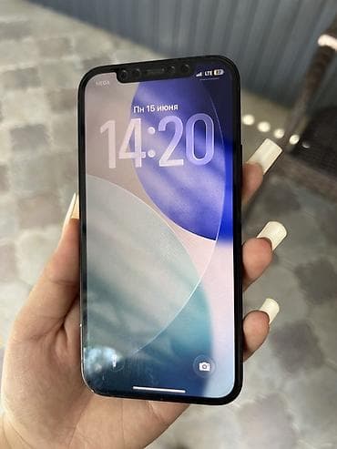 xr корпусе: IPhone 12, Б/у, 64 ГБ, Черный, 74 % — 2