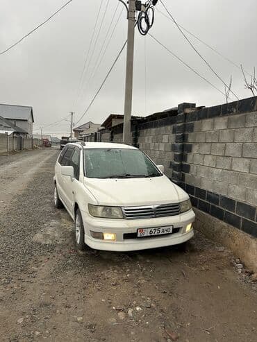 шаран дизель: Mitsubishi Chariot: 1999 г., 2.4 л, Автомат, Бензин, Минивэн — 1