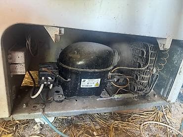 Морозильный ларь Бирюса, горизонтальный, большой объем. Особенности — 8