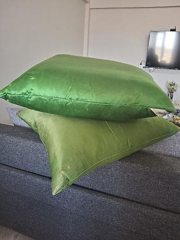 декоративные вязаные наволочки: Декоративные подушки, 2 шт. - Цвет: насыщенный зелёный (разные — 1