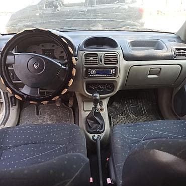 продаю ист: Renault Logan: 2003 г., 1.4 л, Механика, Бензин, Седан — 7