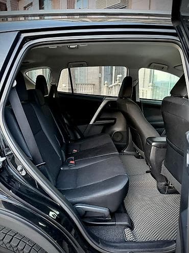 step 2: Toyota RAV4: 2016 г., 2.5 л, Автомат, Бензин, Кроссовер — 7