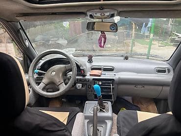 55 camry: Nissan Serena: 1994 г., 2 л, Механика, Бензин, Минивэн — 5