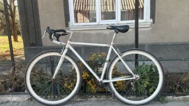 велосипедов бишкек: Шоссейный велосипед, Рама M (156 - 178 см), Б/у — 1