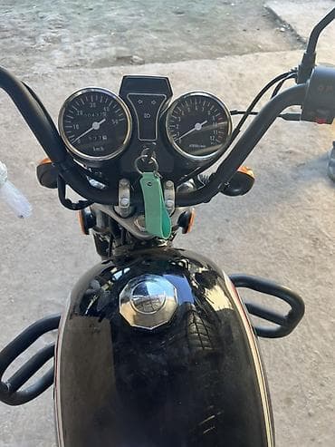 Мотоцикл дорожный/утилитарный 125–150 см³ (китайский класс Cub/CG)