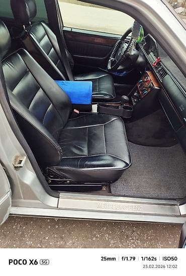 w124 124: Mercedes-Benz 220: 1993 г., 2.2 л, Автомат, Бензин, Седан — 5