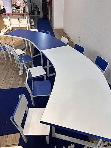 гарнитур детский: Комплект детского стола и стула — 2