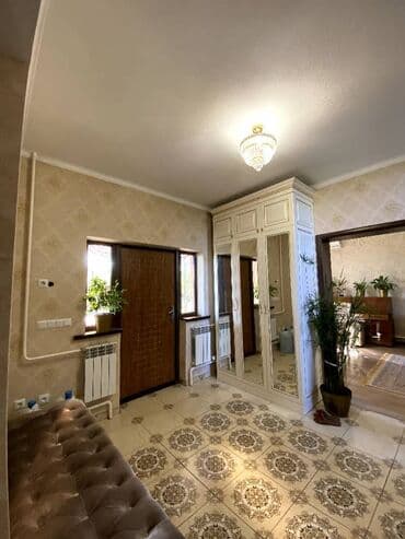 продаю дом село лебединовка: Дом, 125 м², 4 комнаты, Риэлтор — 8