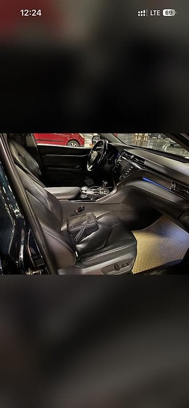 model x: Toyota Camry: 2019 г., 2.5 л, Автомат, Бензин, Седан — 4