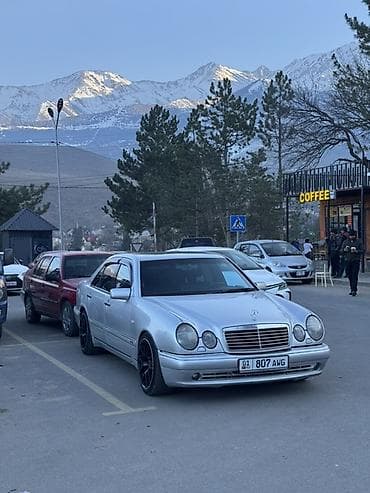 Продажа авто: Mercedes-Benz E-Class: 1998 г., 4.2 л, Автомат, Бензин, Седан — 4