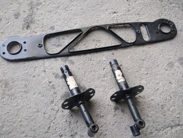 купить передний бампер на ауди 80 б4: БМВ Е46
передние отбойники бампера
рамка усилителя бампера — 1