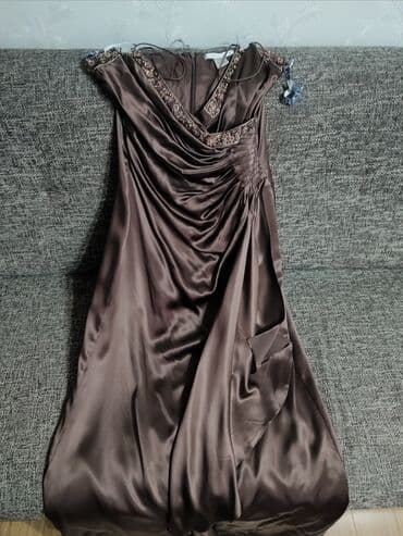 черное короткое платье с открытой спиной: Очень красивое платье на тонких бретелях — 2