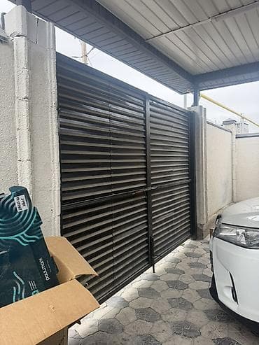 Ачылма дарбазалар: Металлические распашные ворота с жалюзийными ламелями - Материал — 1