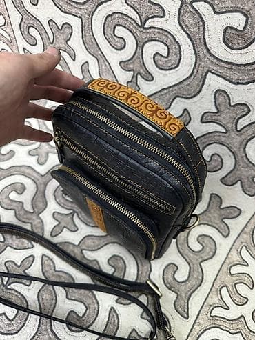 apple whatch 6: Барсетка, Материал: Натуральная кожа, Застежка на молнии, Новый — 6