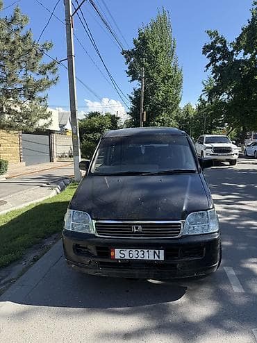 Honda Stepwgn: 2000 г., Минивэн