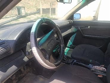 r14 175: Audi 100: 1992 г., 2.6 л, Механика, Бензин, Универсал — 4