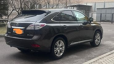 крыло на лупарик: Lexus RX: 2011 г., 3.5 л, Вариатор, Гибрид, Внедорожник — 3