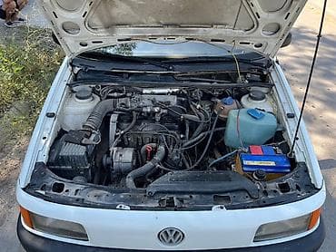 коробка бокс: Volkswagen Passat: 1989 г., 1.8 л, Механика, Бензин, Универсал — 7