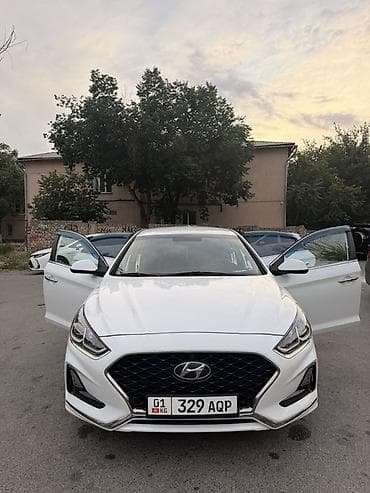 Hyundai Sonata: 2018 г., 2 л, Автомат, Газ, Седан — 4