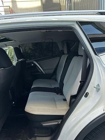 сл: Toyota RAV4: 2016 г., 2.5 л, Гибрид, Кроссовер — 4