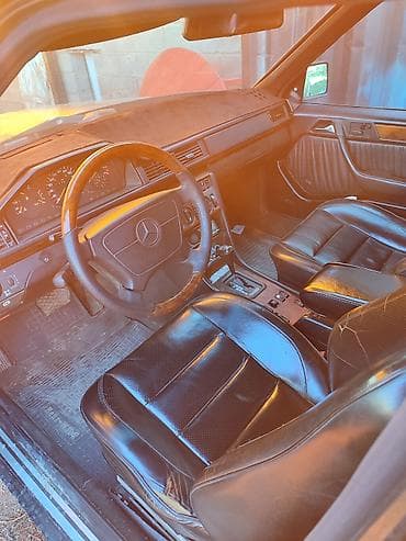 Продажа авто: Mercedes-Benz W124: 1994 г., 3.2 л, Автомат, Бензин, Седан — 5