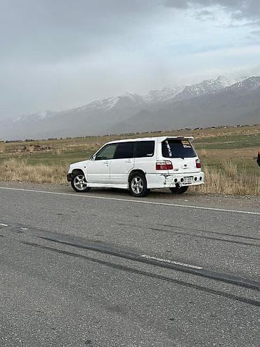 Subaru: Subaru Forester: 2001 г., 2 л, Кол менен иштөөчү, Бензин, Универсал — 5