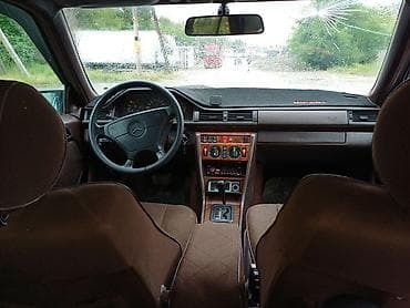 mers e124: Mercedes-Benz W124: 1994 г., 2.2 л, Автомат, Бензин, Седан — 6