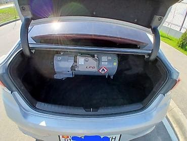 tesla 3: Hyundai Sonata: 2019 г., 2 л, Автомат, Газ, Седан — 6