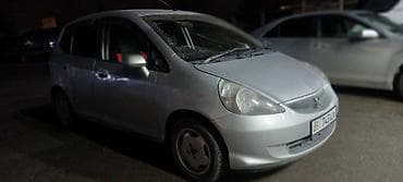 битый фит: Honda Fit: 2002 г., 1.3 л, Автомат, Бензин, Хэтчбэк — 2