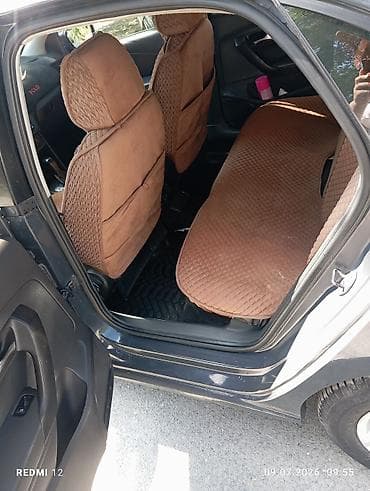 Продажа авто: Volkswagen Polo: 2013 г., 1.6 л, Автомат, Бензин, Седан — 10