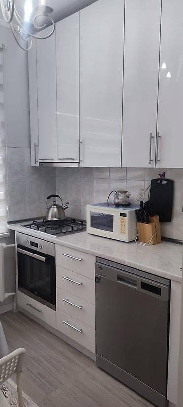 5: 3 комнаты, 70 м², Манаса/Боконбаева 105 серия, 5 этаж — 6