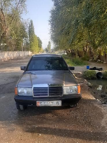 мерседес т 1: Mercedes-Benz 190: 1985 г., 1.9 л, Кол менен иштөөчү, Бензин, Седан — 5