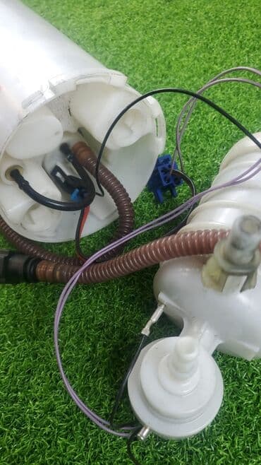 x3: Насос топливный электрический Bmw X3 E83 M54B30 2004 (б/у) ​ Марка — 2