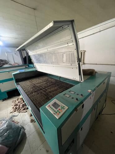 промышленные швейные машины ош: Продаю Лазерные станки В количестве 2 штуки Точные размеры не знаю — 1