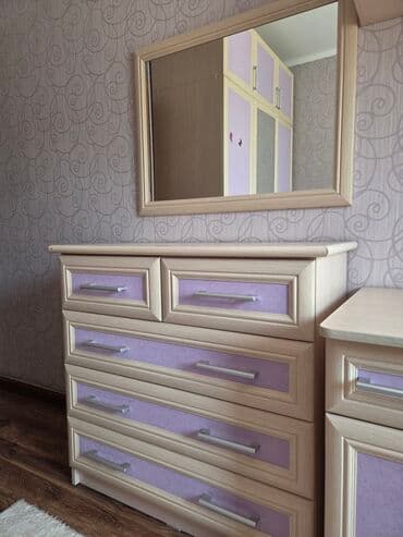 фиолетовая кухонная мебель: Спальный гарнитур, Б/у, Комод, Другая страна производитель, Платная доставка, Самовывоз, цвет - Розовый — 7