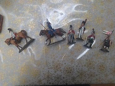 солдаты: Оловянные солдатики Испания ручная роспись. цена за один пешие 3.000 — 1