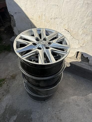 Диски: Литые Диски R 18 Lexus, Комплект, отверстий - 5 — 1
