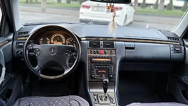 миллениум w210: Mercedes-Benz E-Class: 2000 г., 3.2 л, Автомат, Бензин, Седан — 5