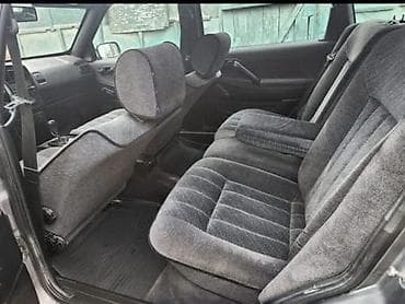 обмен на кабан: Volkswagen Passat Variant: 1992 г., 1.8 л, Ручные, Универсал — 5
