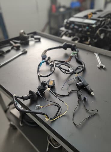 электронная машина для детей: Электрический моторчик Honda 2009 г., Б/у, Оригинал, Япония — 1