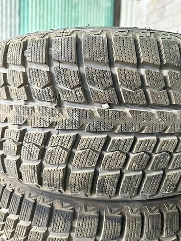 24540 r18: Идеал, почти новые. Комплект зимних шин 245/40 R18 - Размер — 5