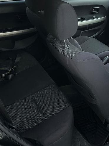Toyota Ist: 2003 г., 1.5 л, Автомат, Бензин, Хэтчбэк — 7