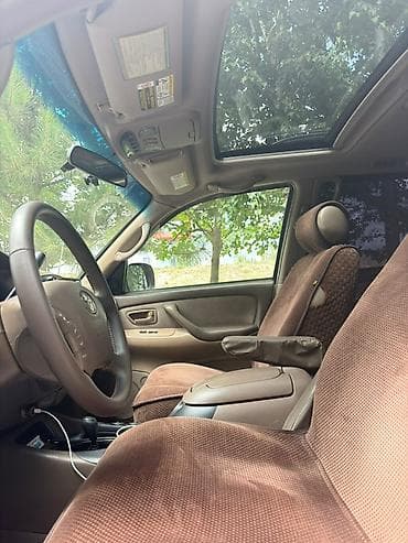 Продажа авто: Toyota Sequoia: 2004 г., Автомат, Бензин, Внедорожник — 6