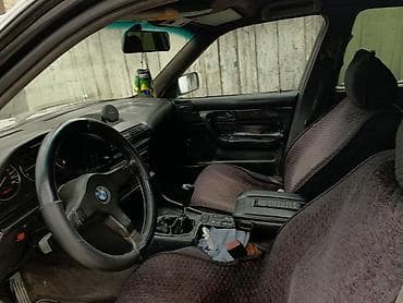 Продажа авто: BMW 5 series: 1991 г., 2 л, Механика, Бензин, Седан — 3