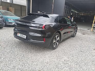 Унаа: Zeekr 001: 0.1 - engine capacity л | 2022 г. Фастбек — 6