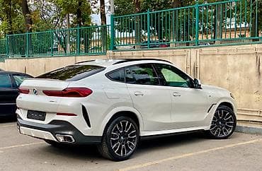 m5 cs: BMW X6: 2026 г., 3 л, Автомат, Бензин, Кроссовер — 3