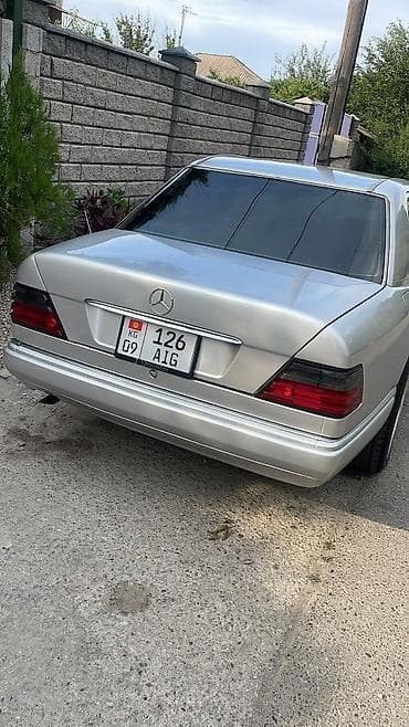 124 стиль: Mercedes-Benz W124: 1993 г., 3.2 л, Автомат, Бензин, Седан — 5