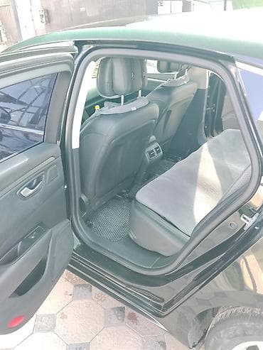 forester 2003: Renault SM6: 2018 г., Седан — 9